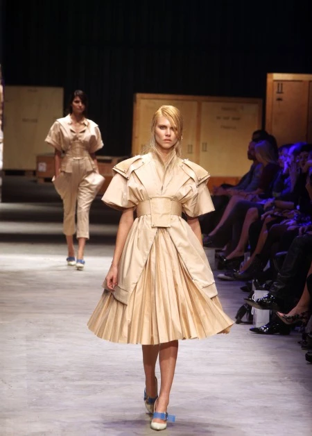  Konstantinos Melis by Laskos: Τι είδαμε στο catwalk!