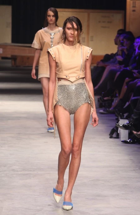  Konstantinos Melis by Laskos: Τι είδαμε στο catwalk! - εικόνα 2