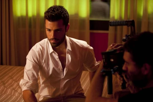 Backstage στο νέο video clip του Κωνσταντίνου Αργυρού - εικόνα 3