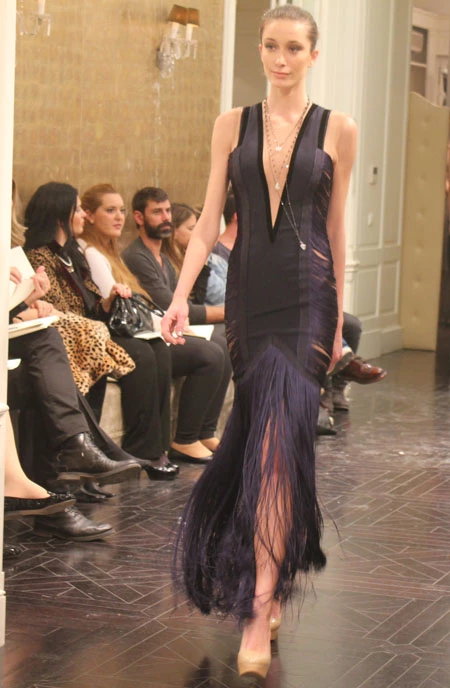 Celia Kritharioti Haute Couture: H Δούκισσα στο show για τη συλλογή Χειμώνας 2013 - εικόνα 9