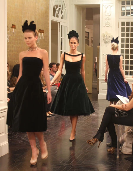 Celia Kritharioti Haute Couture: H Δούκισσα στο show για τη συλλογή Χειμώνας 2013 - εικόνα 6