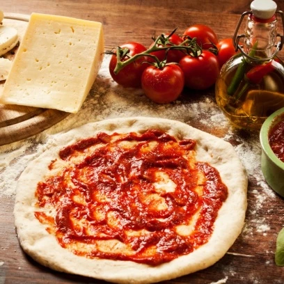 Βασικές συνταγές για ζύμη πίτσας και τάρτας, φύλλο πίτας και μπεσαμέλ από τον Νικόλαο Τσελεμεντέ - εικόνα 2