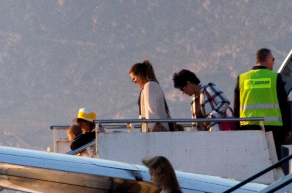 Η οικογένεια Kardashian έφτασε στην Ελλάδα - εικόνα 2