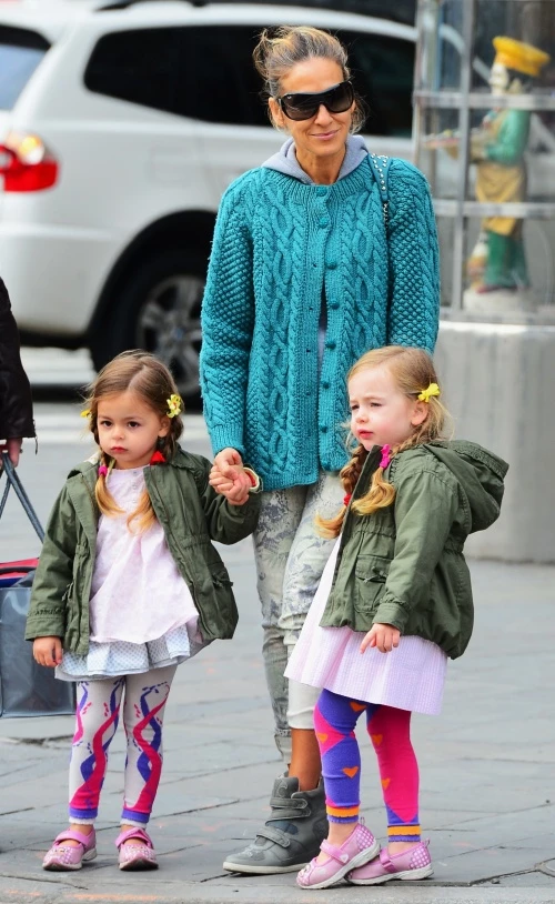 Η Sarah Jessica Parker με τις δίδυμες κόρες της