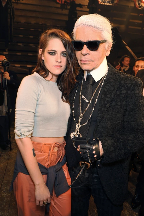 Η Kristen Stewart είναι το νέο πρόσωπο του οίκου Chanel