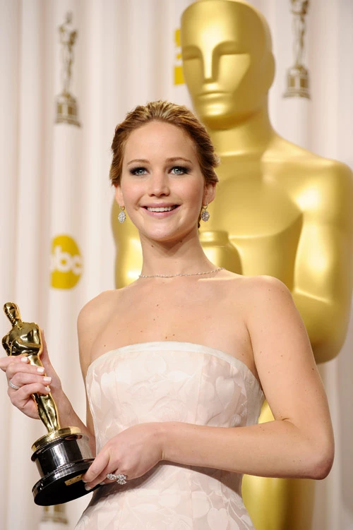 Jennifer Lawrence: Η μεγάλη νικήτρια των Όσκαρ 2013