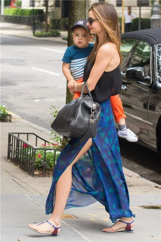 Η Miranda Kerr μαζί με τον γιο της στη Νέα Υόρκη - εικόνα 2