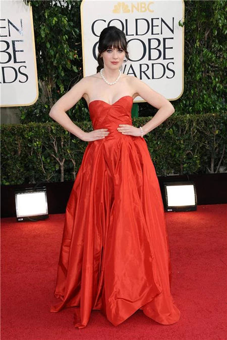 Golden Globes 2013: Το ιδιαίτερο μανικιούρ της  Zooey Deschanel