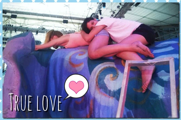 Mary – Land Blog: S02 Ep45 “The one for the 10th MAD Video Music Awards.” - εικόνα 3