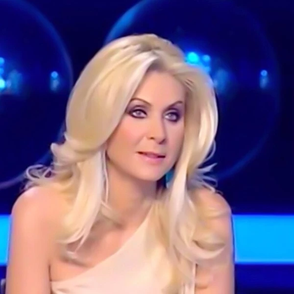 Κατερίνα Γκαγκάκη: Τι φόρεσε στο 8ο live του «Your Face Sounds Familiar» - εικόνα 4