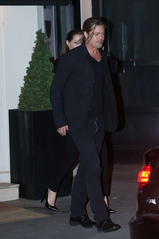 Η Angelina Jolie και ο Brad Pitt στο Παρίσι - εικόνα 12