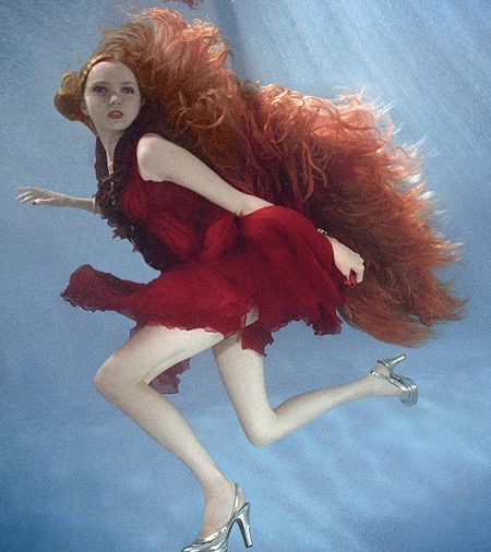 Η Keira Knightley και γνωστά μοντέλα φωτογραφίζονται underwater! - εικόνα 3
