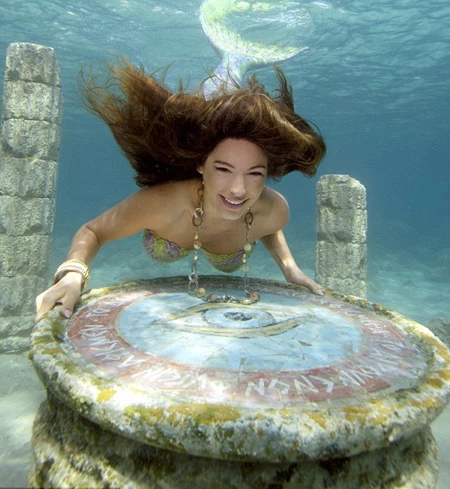 Η Keira Knightley και γνωστά μοντέλα φωτογραφίζονται underwater! - εικόνα 9