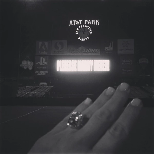 Kim Kardashian: Η εντυπωσιακή πρόταση γάμου και το δαχτυλίδι αρραβώνων - εικόνα 4