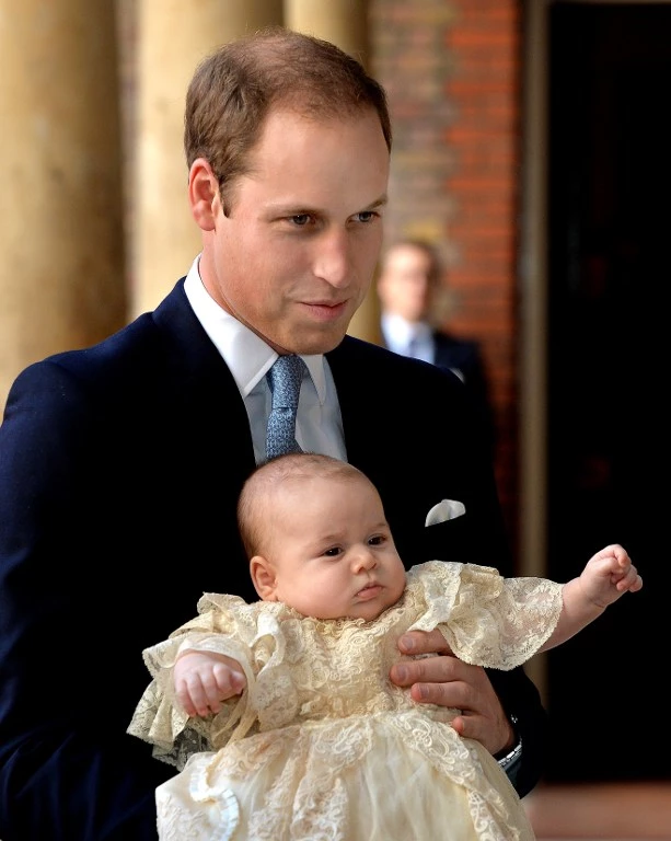 Catherine Middleton - Πρίγκιπας William: Βάφτισαν τον γιο τους!  - εικόνα 3