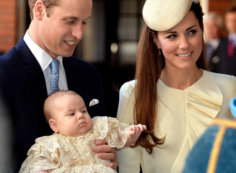 Catherine Middleton - Πρίγκιπας William: Βάφτισαν τον γιο τους!  - εικόνα 9