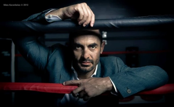 Η νέα θεατρική παράσταση του Faust - εικόνα 3