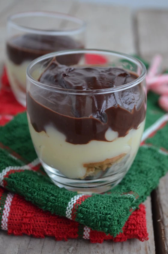 Χριστουγεννιάτικο τράιφλ (trifle) σοκολάτας - εικόνα 2