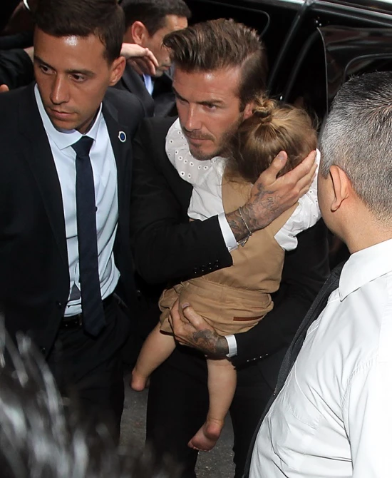 David και Harper Beckham: Στο front row του show της Victoria Beckham - εικόνα 14