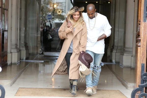 Kim Kardashian: Η συνάντηση με την Carine Roitfeld - εικόνα 10
