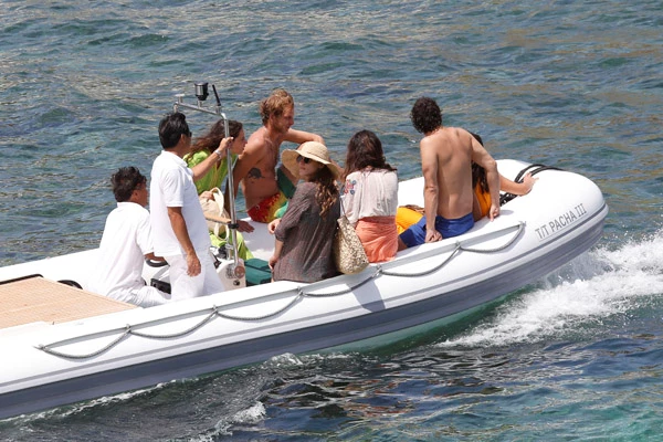 Holiday Report: Cool βασιλιάδες σε διακοπές στην Ibiza - εικόνα 3
