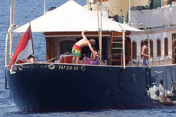 Holiday Report: Cool βασιλιάδες σε διακοπές στην Ibiza - εικόνα 2
