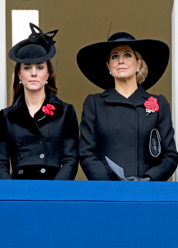 Kate Middleton: Το κομψό look της στην εκδήλωση για την Remembrance Day - εικόνα 2