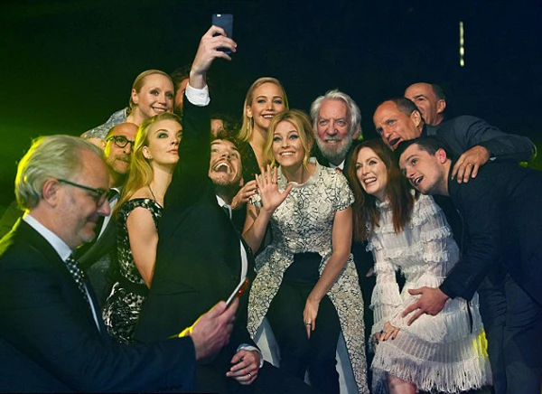 Mockingjay 2: Η selfie που μας θύμισε τα Όσκαρ