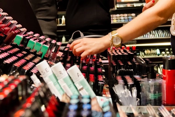 Το 37ο κατάστημα Sephora είναι γεγονός!  - εικόνα 2