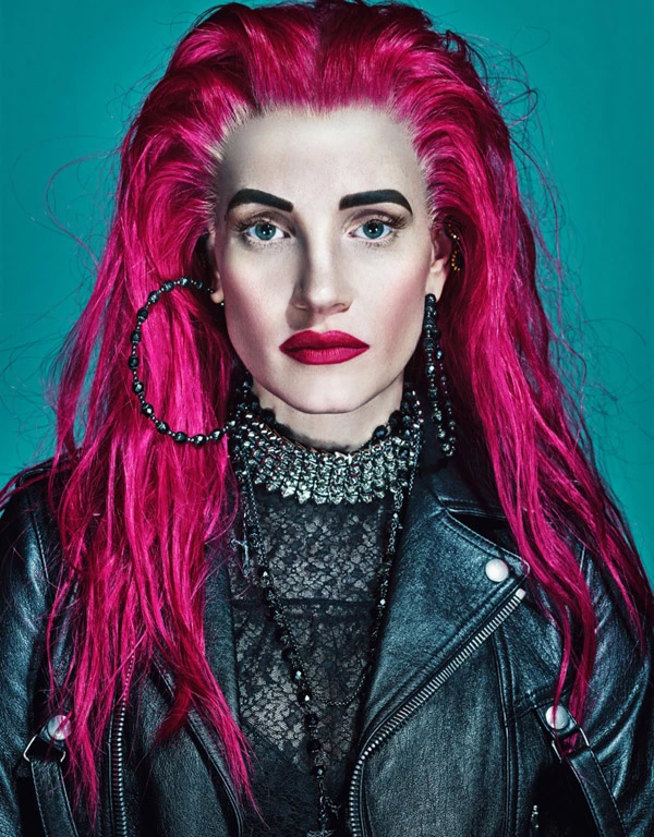 H Jessica Chastain μεταμορφώνεται σε punk πριγκίπισσα - εικόνα 3
