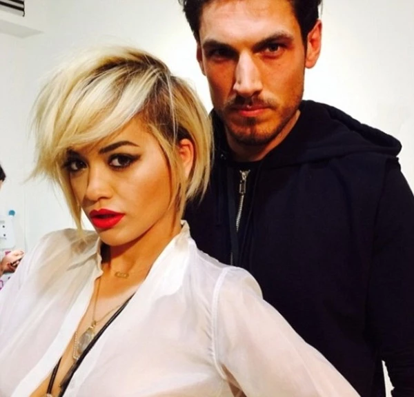 H Rita Ora έκοψε τα μαλλιά της, πολύ!  - εικόνα 5
