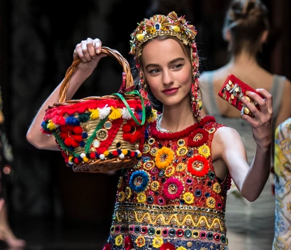 Dolce&Gabbana: Εικόνες από το πιο μαγικό show που είδαμε μέχρι τώρα! - εικόνα 13