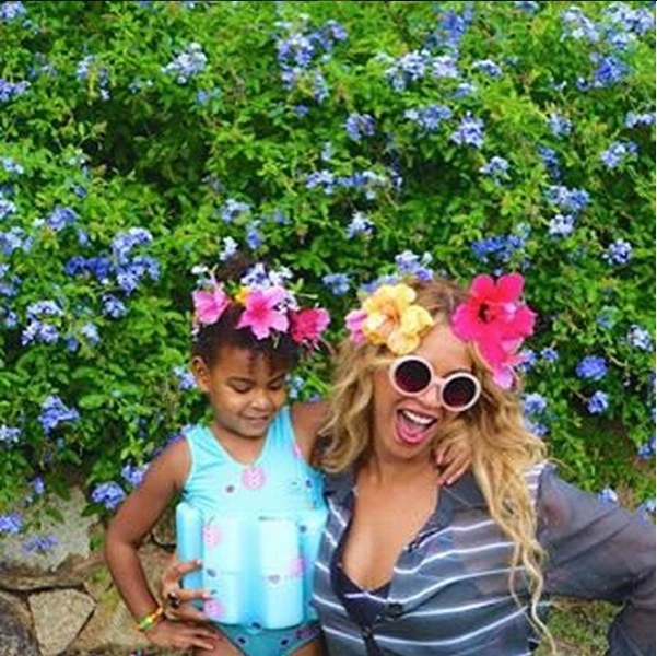 Beyonce - Jay Z: Δες το τρυφερό βίντεο από τις οικογενειακές διακοπές τους - εικόνα 2
