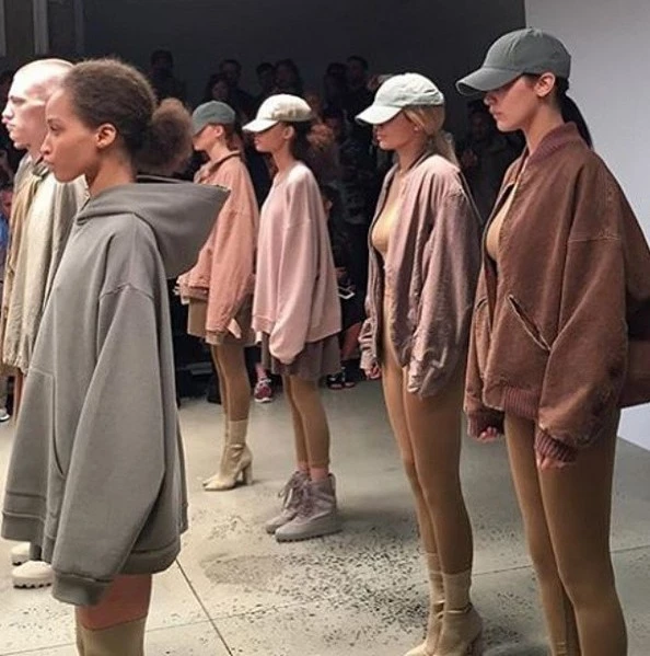 Kanye West: Το fashion show, οι Kardashians και οι κακές κριτικές - εικόνα 7