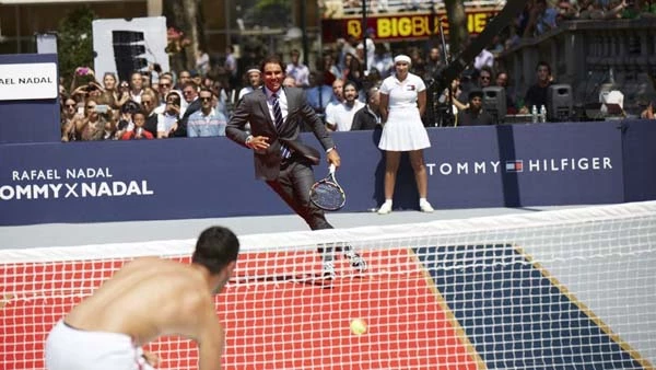 Tommy Hilfiger x Rafael Nadal: Παρουσίασαν τον πιο σέξι αγώνα τένις! - εικόνα 2