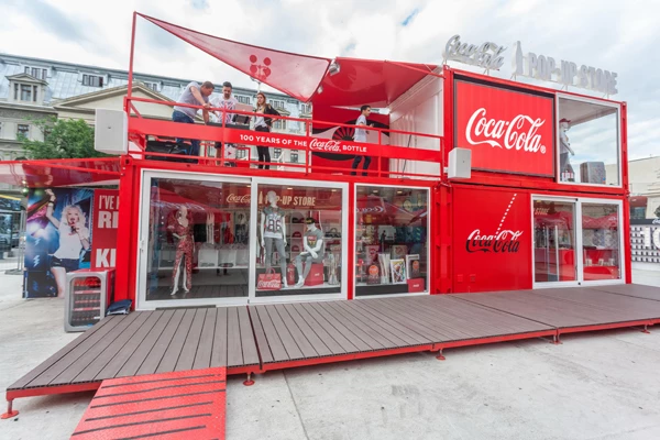 Coca-Cola: Tο πιο δροσερό Pop-up Store ανοίγει στη Μαρίνα Φλοίσβου! - εικόνα 3