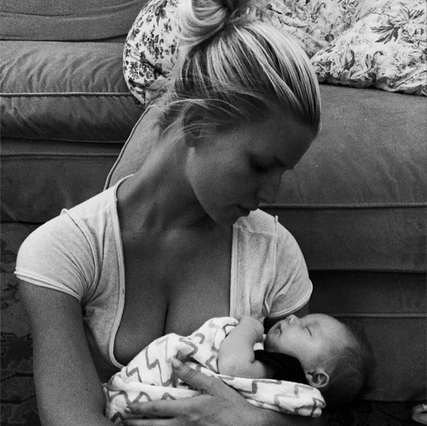 Insta-Mommy: Celebrity μαμάδες καταλαμβάνουν το Instagram - εικόνα 3