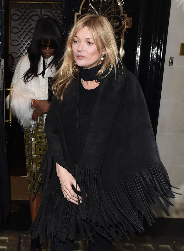 Kate Moss, Cara Delevingne και άλλοι στο fashion show Burberry Prorsum AW15 - εικόνα 5