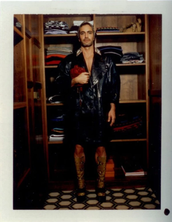 Marc Jacobs: Δεν θα μαντέψεις τι φόρεσε στην τελευταία #tbt του! - εικόνα 6