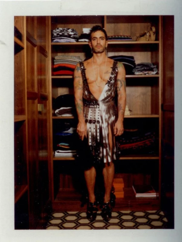 Marc Jacobs: Δεν θα μαντέψεις τι φόρεσε στην τελευταία #tbt του! - εικόνα 7