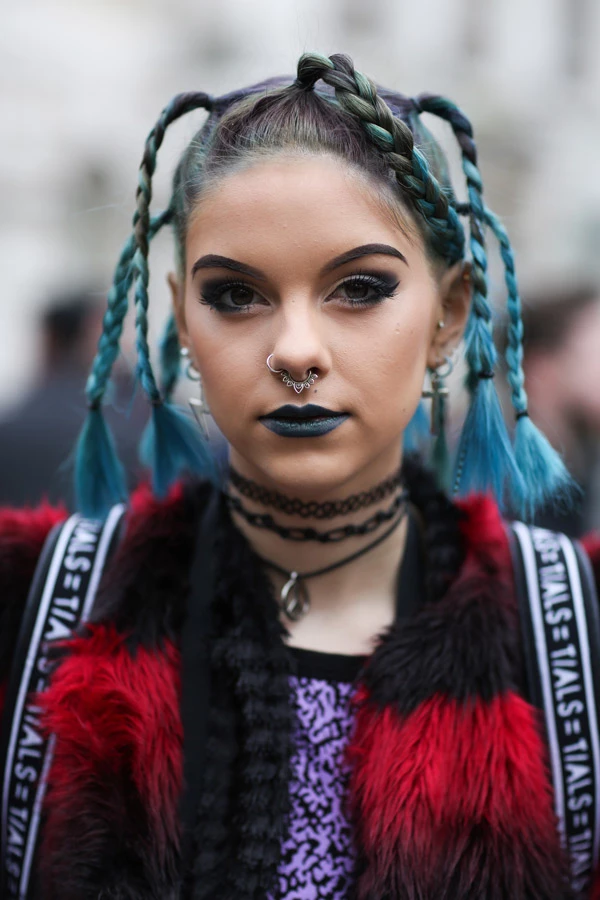 Τα πιο περίεργα κεφάλια παρέλασαν στους δρόμους του Λονδίνου κατά τη διάρκεια της εβδομάδας μόδας - εικόνα 6