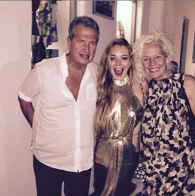 Lindsay Lohan: Βρίσκεται στη Μύκονο! (Φωτογραφίες) - εικόνα 4