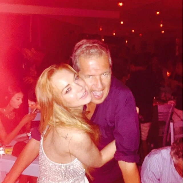 Lindsay Lohan: Βρίσκεται στη Μύκονο! (Φωτογραφίες) - εικόνα 2