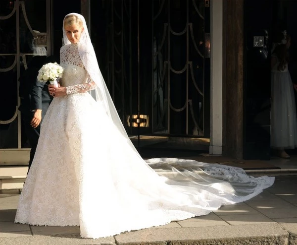 Nicky Hilton: Παντρεύτηκε! Plus: Όλα τα ατυχήματα που συνέβησαν