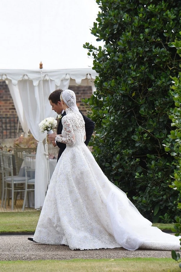 Nicky Hilton: Παντρεύτηκε! Plus: Όλα τα ατυχήματα που συνέβησαν - εικόνα 9