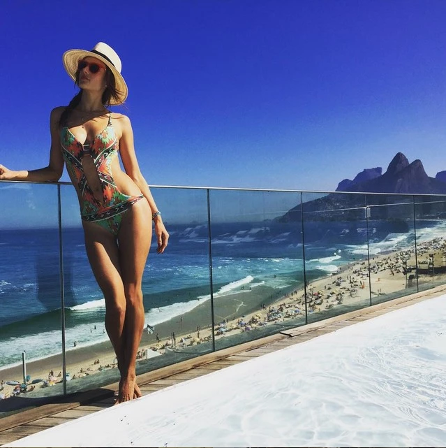 Insta Summer: Οι celebrities κάνουν διακοπές! - εικόνα 5