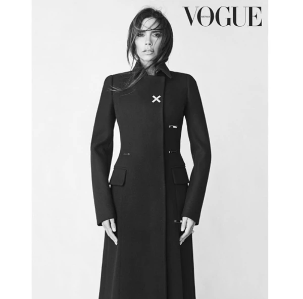Victoria Beckham: Το νέο της εντυπωσιακό εξώφυλλο για διάσημο περιοδικό - εικόνα 3