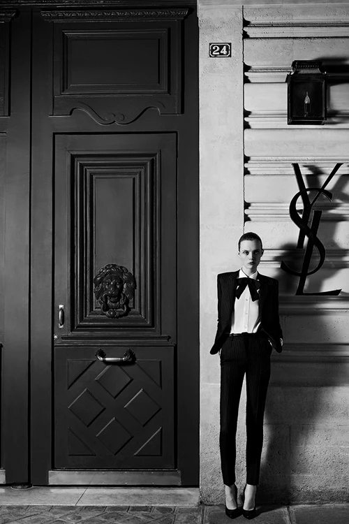 Saint Laurent: Η πρώτη couture συλλογή του οίκου μετά από 13 χρόνια