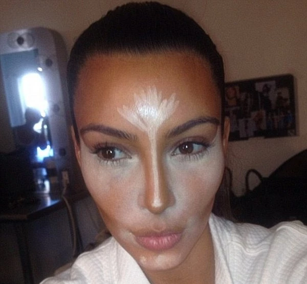 Το λάθος στο μακιγιάζ της Kim Kardashian που δεν πρέπει να κάνεις ποτέ! 