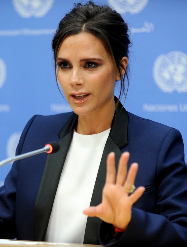 Victoria Beckham: Το απογοητευτικό μακιγιάζ που δεν πρέπει να δοκιμάσεις ποτέ!  - εικόνα 8